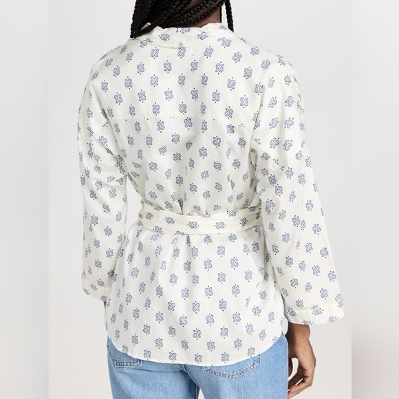 Xirena paisley print Wrap long sleeves Top - Picture 2 of 15